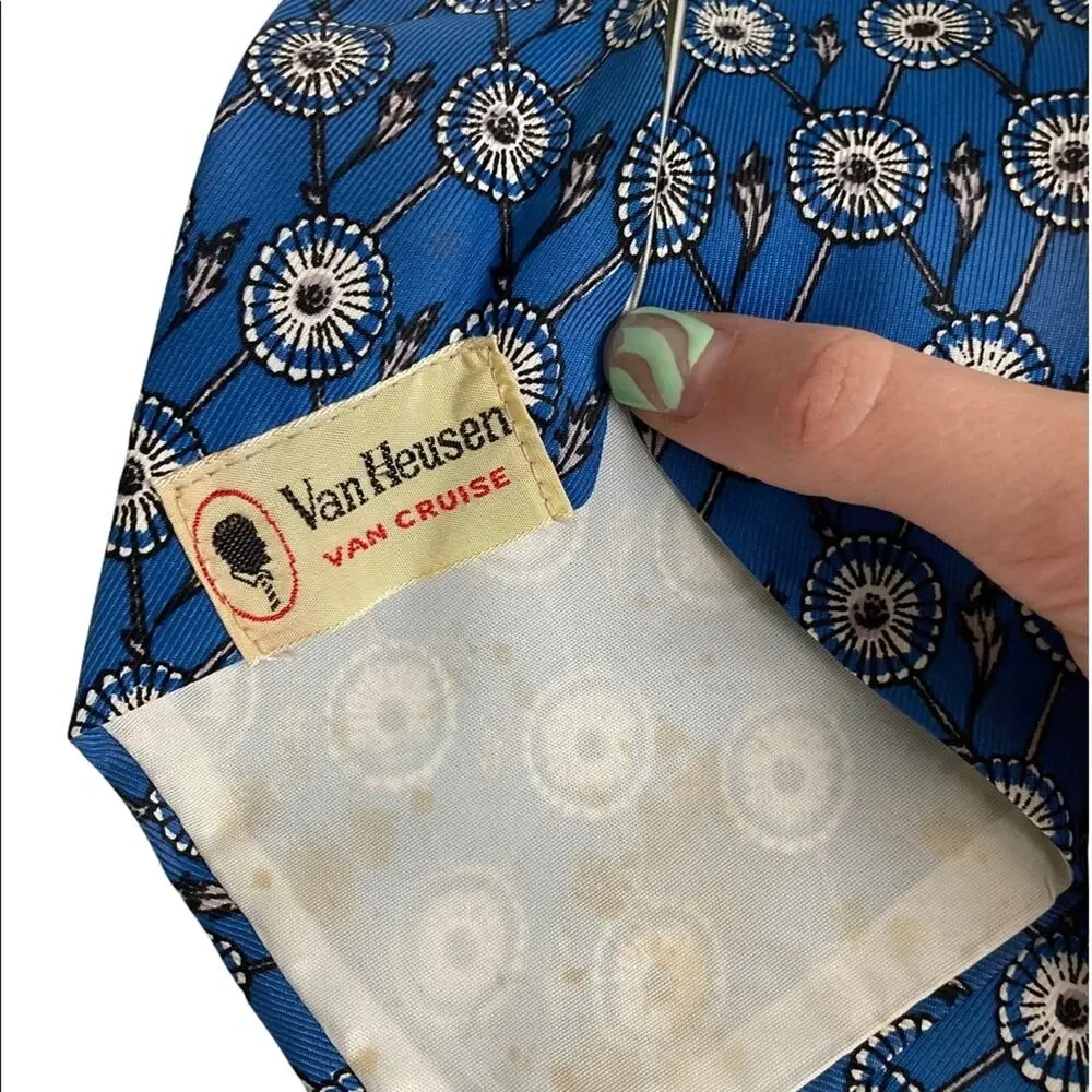 Vintage Van Heusen Van Cruise Blue Tie With Original Tags New Old Stock Rayon
